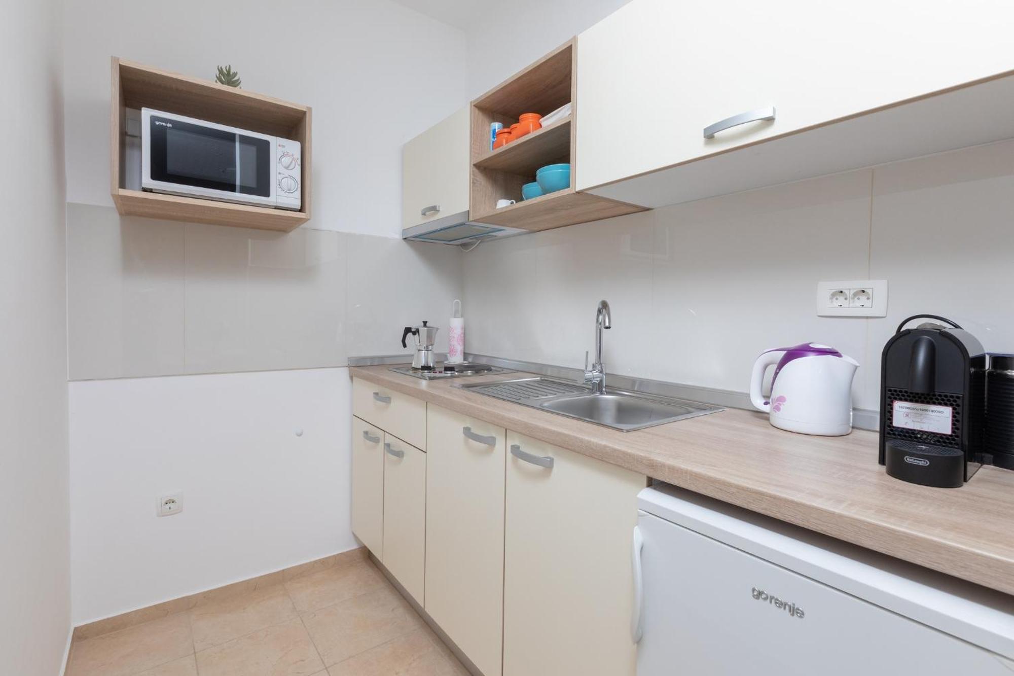 Miandmi Apartments Makarska Ngoại thất bức ảnh