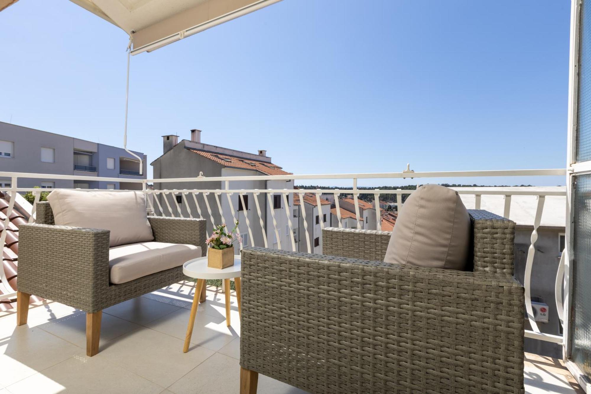 Miandmi Apartments Makarska Ngoại thất bức ảnh
