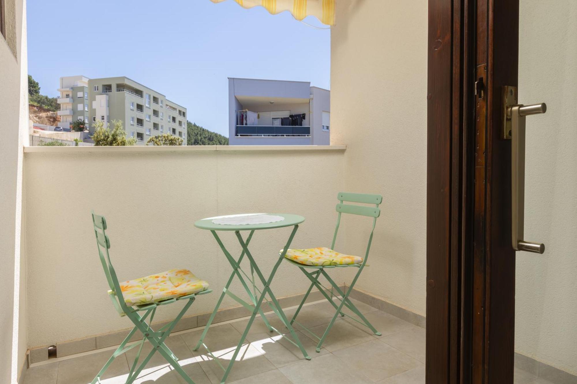Miandmi Apartments Makarska Ngoại thất bức ảnh