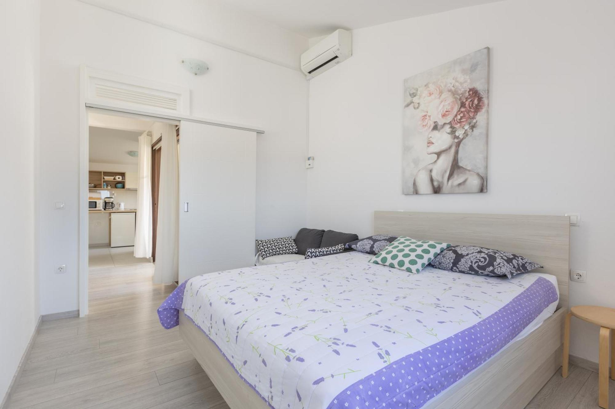 Miandmi Apartments Makarska Ngoại thất bức ảnh